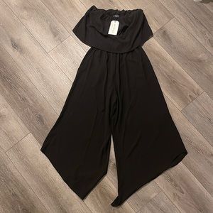 New KLD Signature Black Strapless Flowy Jumpsuit Romper Size Small